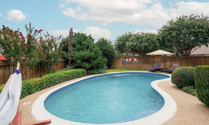 Frisco Villa | Frisco Retreat with Pool and Scenic Lake Views