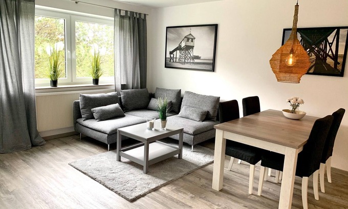 Bad St. Peter-Ording Apartment | Fritz Vacation Apartment: Guest Rated 9.8, Oceanfront Bliss