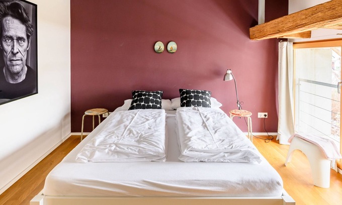 Gundelfingen Apartment | Family-Friendly FRIZ 7: Perfect 3-Bedroom Getaway