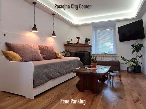 Postojna House | Pet and Child Friendly Stay at FRIZ&FANY Postojna Center