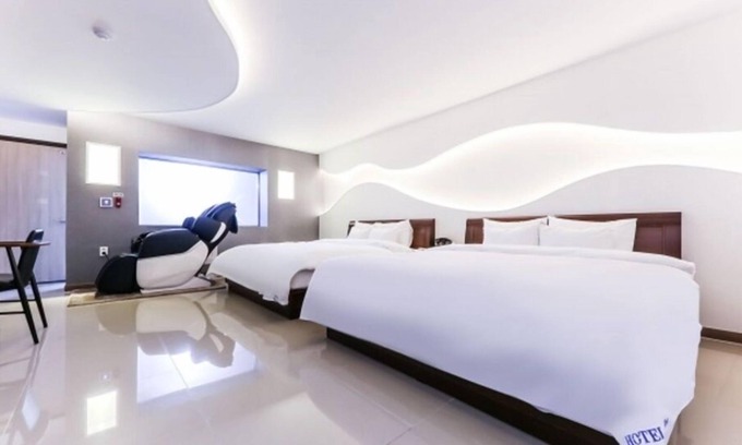 Chinjam Hotel | Discover Comfort at H Sum Hotel Yuseong Branch