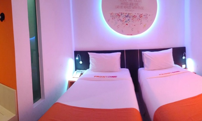 Semarang Hotel | Budget-Friendly Stay at Front One Inn Semarang for Families