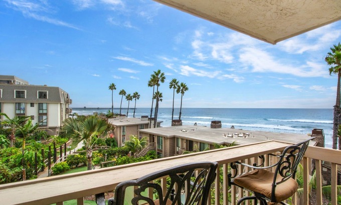 Oceanside Condo | Oceanfront Studio with Luxurious Remodel - E210 North Coast Village