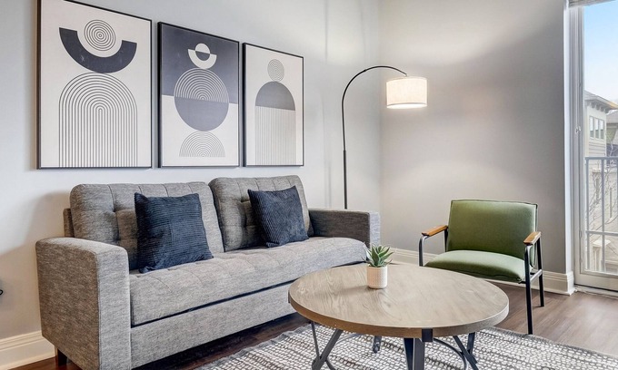 Cole-Noble District Apartment | Frontdesk | 2 BR Apt by Indiana War Museum