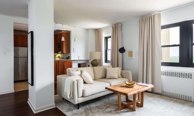 Central West End Apartment | Cozy 1 BR Apartment with Forest View and Accessibility