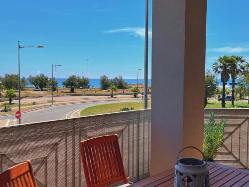 San Cataldo Apartment | Oceanfront Escape at FronteMare with Breathtaking Views