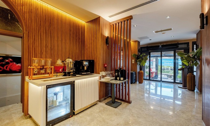 Arnavutkoy Hotel | Budget-Friendly Frt Airlines Otel with Great Amenities