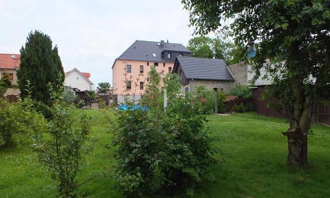 Doelzig Apartment | Pet-Friendly Fuchsbau Leipzig-Schkeuditz with High Ratings