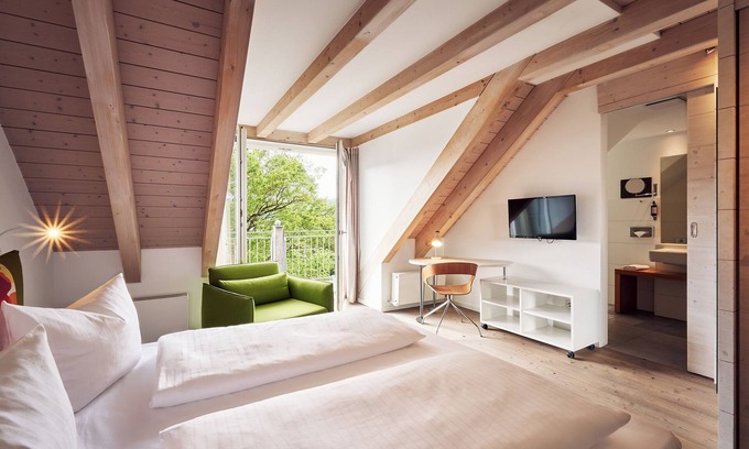 Beilngries Hotel | Relax at Fuchsbräu: 4-Star Hotel with Pool & Spa