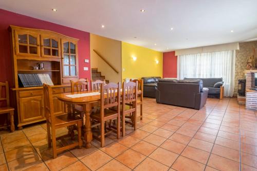 San Leonardo de Yague House | Top-Rated Fuente del Pino with Oceanfront Views