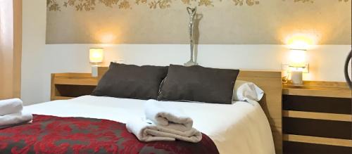Old Town Baeza Apartment | Discover Fuente Redonda in Baeza: Rated 9.1/10, Family-Friendly