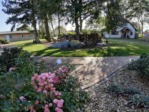 Fuhlendorf Apartment | Pet-Friendly Retreat at Fuhlendorf Hafenstraße 6