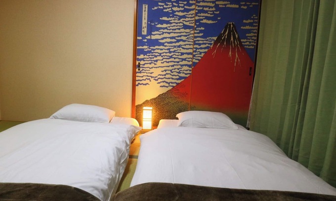 Tatsugaoka Apartment | Fujiyama Yui Apartment 101: Family-Friendly Retreat in Yamanashi