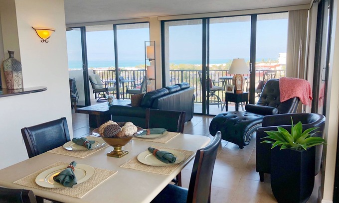 Siesta Key Condo | Experience Full Gulf Views Near Siesta Key Beach
