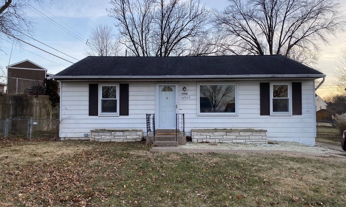 St. Louis House | Convenient House Near Trails, Just Minutes from Downtown