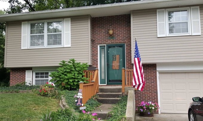 Boonville House | Steps from Missouri River: Pet-Friendly Retreat with Pool
