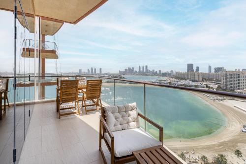 Old Dubai Apartment | Discover Tanzanite Residence: 4-Star Family Retreat