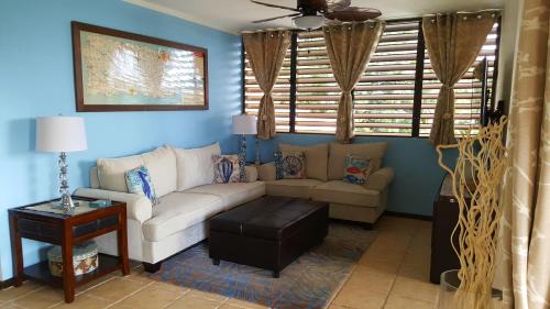 Hucares Apartment | Beachfront Penthouse Apartment with Ocean View and Pool