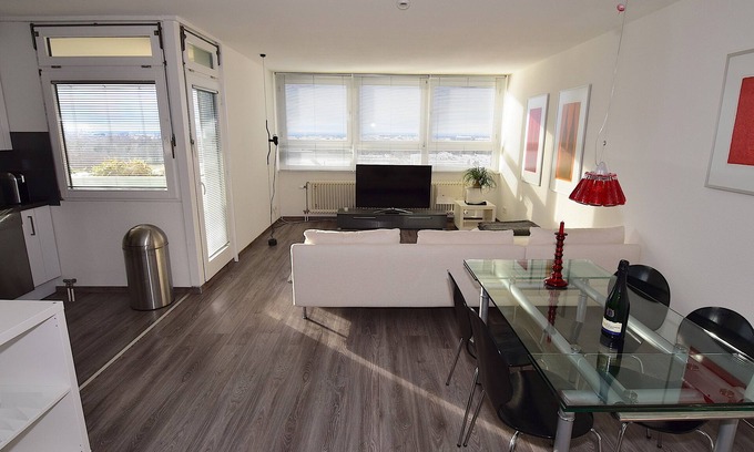 Kranichstein Apartment | Designer Apartment with Breathtaking Views & Pool Access