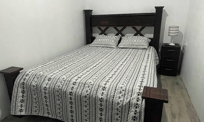 Ciudad Colon Apartment | Fully equipped apartment near the Juan Santamaria Airport, San Jose, with parking space