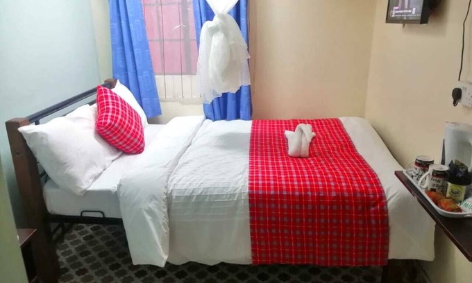 Nairobi Bed & Breakfast | Cozy 1 B&B in Ruaraka - Ideal for Families and Travelers