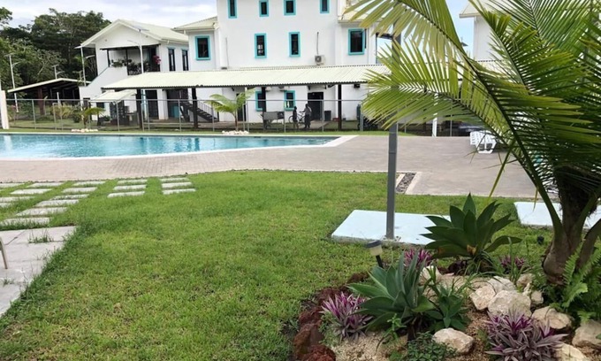 Esterillos Este Apartment | Oceanfront Condo Steps from the Beach with Pool Access