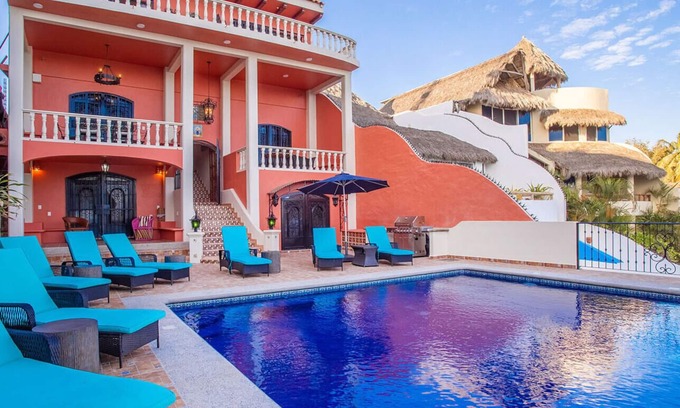 La Cruz de Huanacaxtle House | Renovated Oceanfront Home with Private Pool & Beach Access