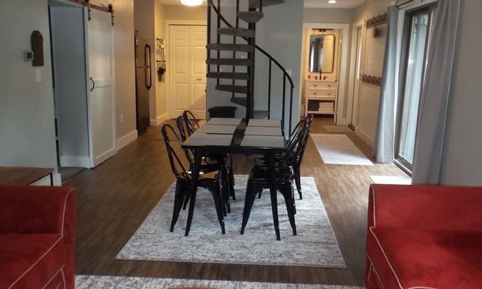 Clymer Condo | Top-Rated Peek’n Peak Ski & Golf Condo - Steps from Lift 8