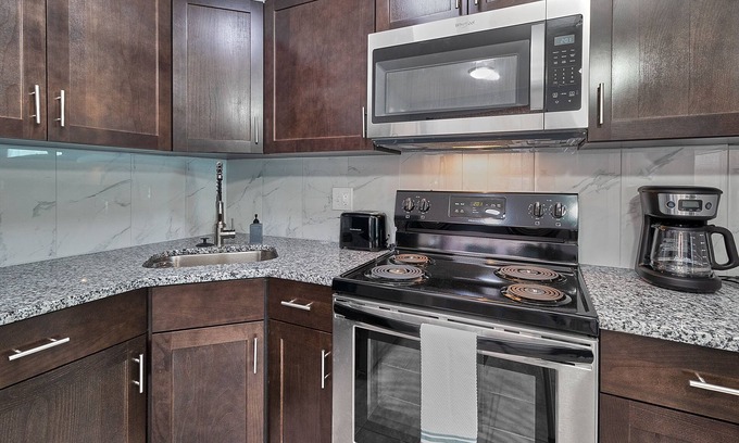 Highpoint Apartment | Renovated Apt A in Clearwater: Pet-Friendly & Highly Rated