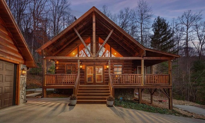 Vein Mountain House | Family-Friendly Retreat with Game Room & Scenic Pond