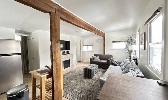 West Kill Cabin | Cozy Ski Cabin: 15 MINS to Hunter/Windham - Guest Rated 10/10