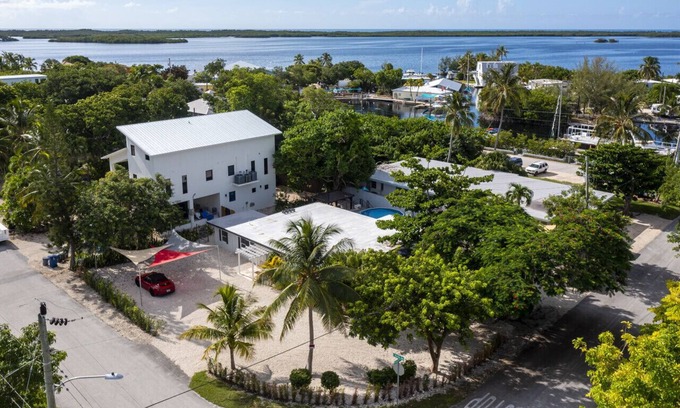 Anglers Park House | Updated Keys Home with Private Pool and Ocean Views