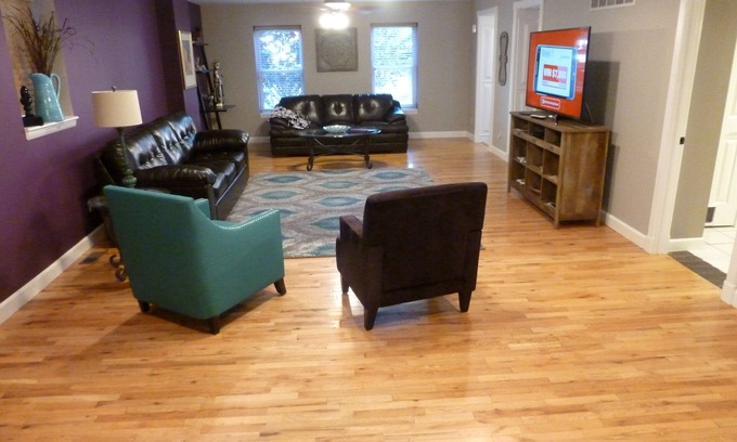 Soulard House | Ideal Stay in Walkable Area with Private Patio & Parking