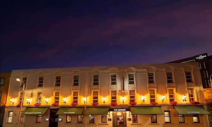 City Centre Dublin Hotel | Experience Dublin: Family-Friendly Stays Near the Zoo!