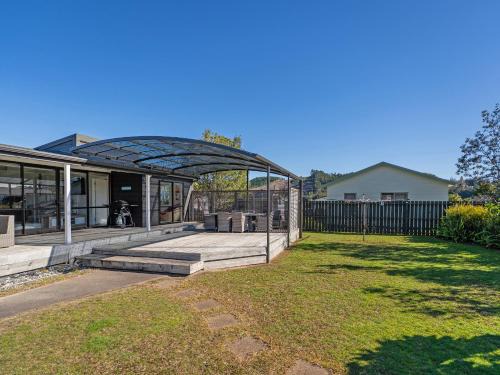 Whangamata House | Exciting Getaways at Whangamata Holiday Home - 4 Star Stay