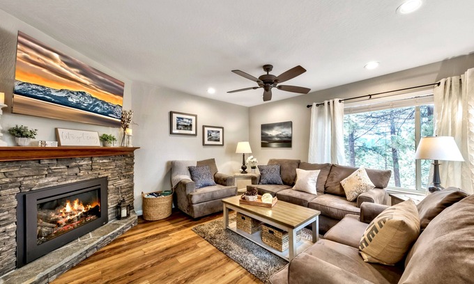 Zephyr Cove House | Ultimate Summer Getaway: Beachside Retreat with Hot Tub