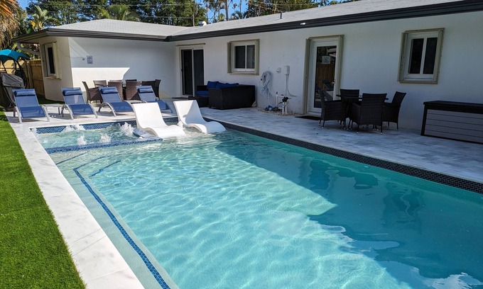 Coral Ridge House | Vibrant Beach Flat with Pool, Spa & Steps to Fun!