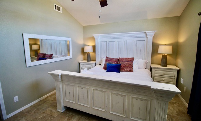 Carlsbad House | Family Fun Awaits: Spacious Home for 10 with King Beds