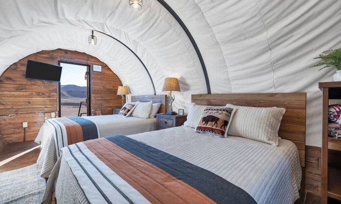Virgin Cabin | Unique Outlaw Covered Wagon with Fire Pit & Kitchen Amenities