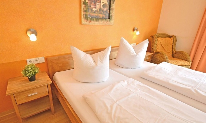 Bad Kreuznach Apartment | Stylish 1-Room Apartment with Balcony & Wi-Fi Near City Center