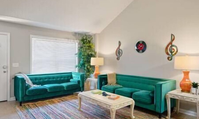 Brunswick House | Vibrant Retreat with Pool Near I-95 & FLETC - 10/10 Rated!