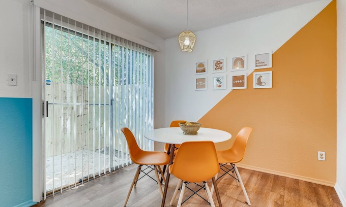 McKinney House | Vibrant South Austin Gem - Perfect for Families & Close to Fun