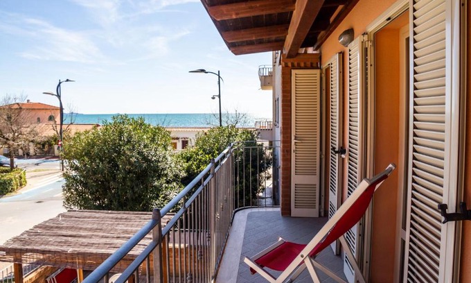 Follonica Apartment | Family-Friendly Stay at Fuoco: Perfect for Your Getaway!