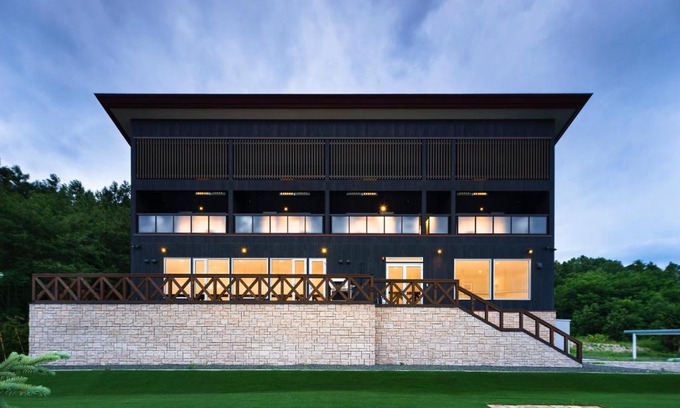 Nakafurano House | Ultimate Family Getaway at Furano Lookout, 4-Star Gem