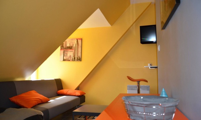 Ouzouer-sur-Loire Apartment | Cozy Furnished Apartment with Pool and Pet-Friendly Options