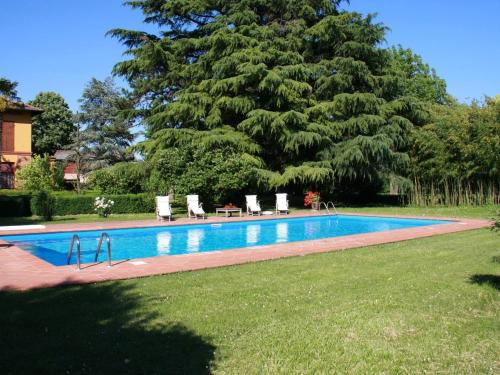 Faenza House | Delightful Holiday Home in Faenza with Garden & Pool