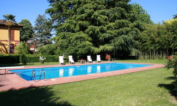 Faenza House | Guest Rated: 9.8 - Belvilla by OYO Villa La Commenda Sei