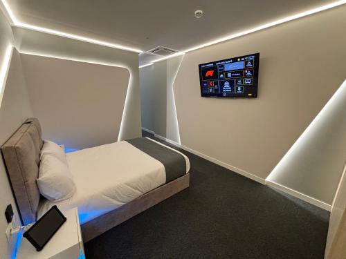 Los Remedios Hotel | Discover Futurotel Sevilla: Spa & Family-Friendly Retreat