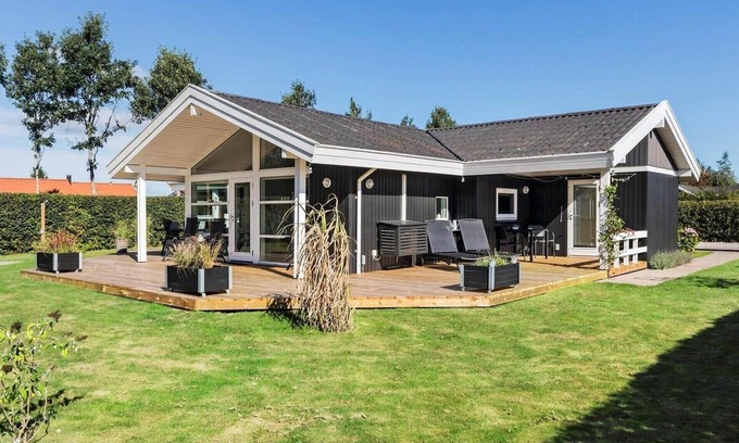 Hasmark Strand House | FY237 Otterup - Vestparken 6
