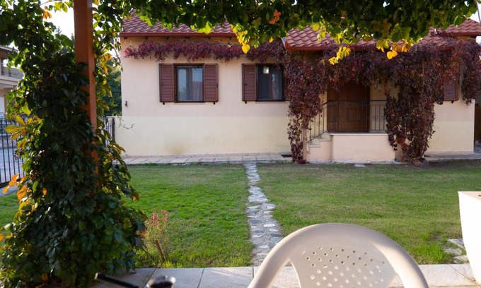 Tsakoi House | Discover Fyllenia Country Home near Pozar Baths - 10/10 Rating